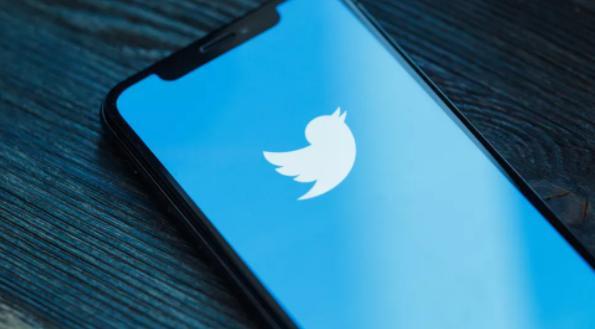 Twitter Tests ‘Timeline Bookmarks’ 